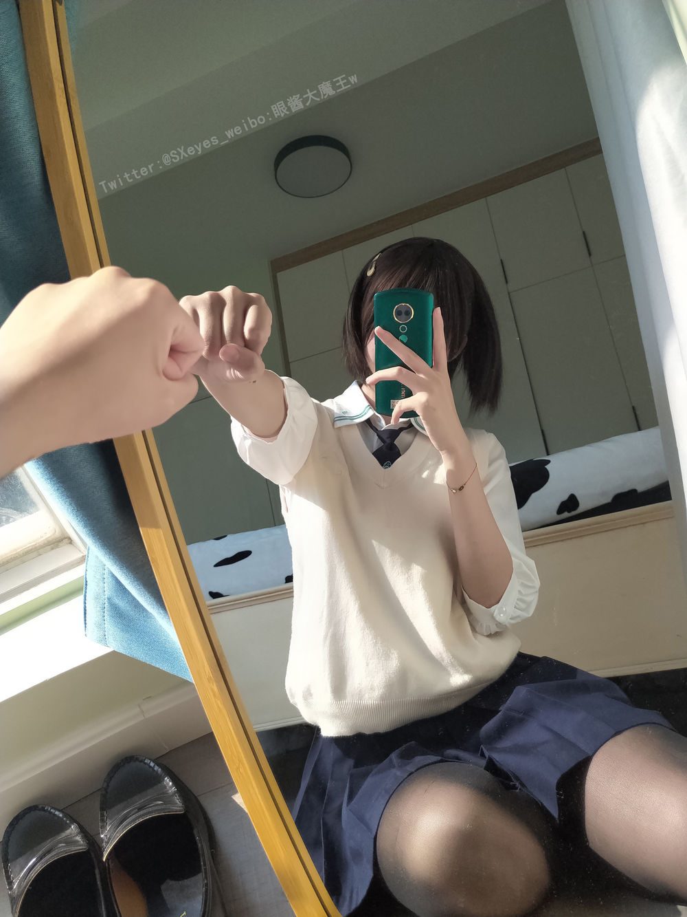 001.jpg