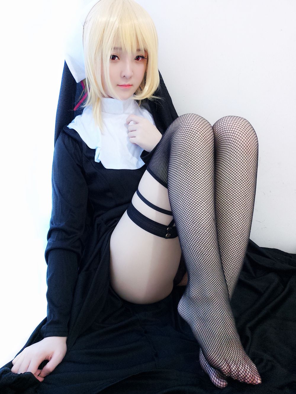 002.jpg