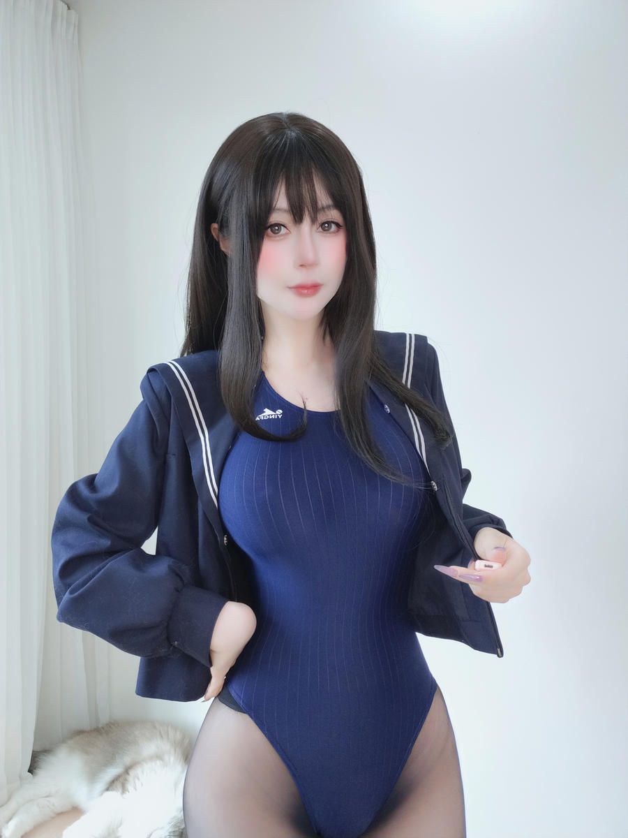 024-白银81-No.153 – 自摄Vol.99 [102P] 第1张