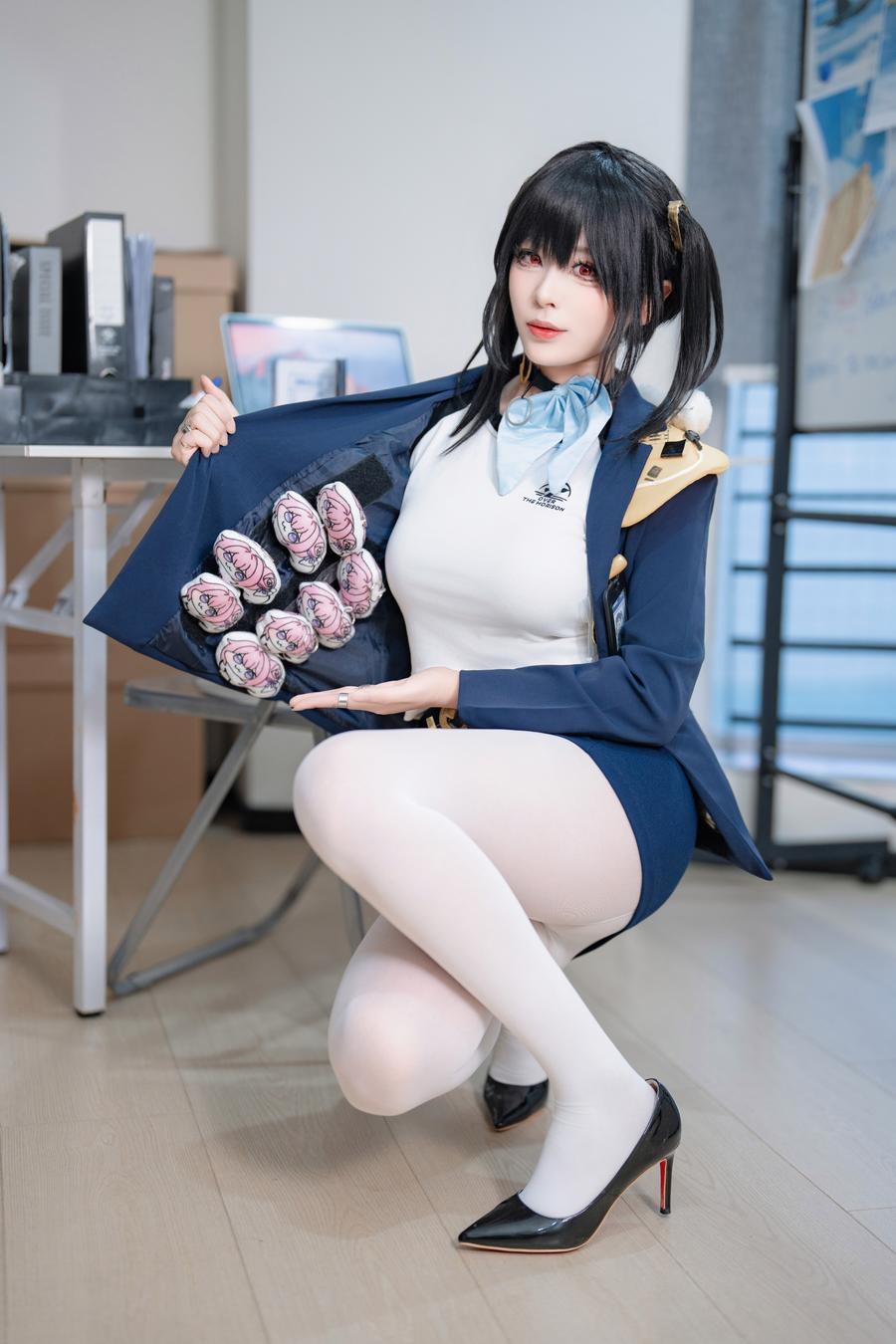 110-轩萧学姐-No.089 – Nikke胜利女神 索拉 [50P] 第1张