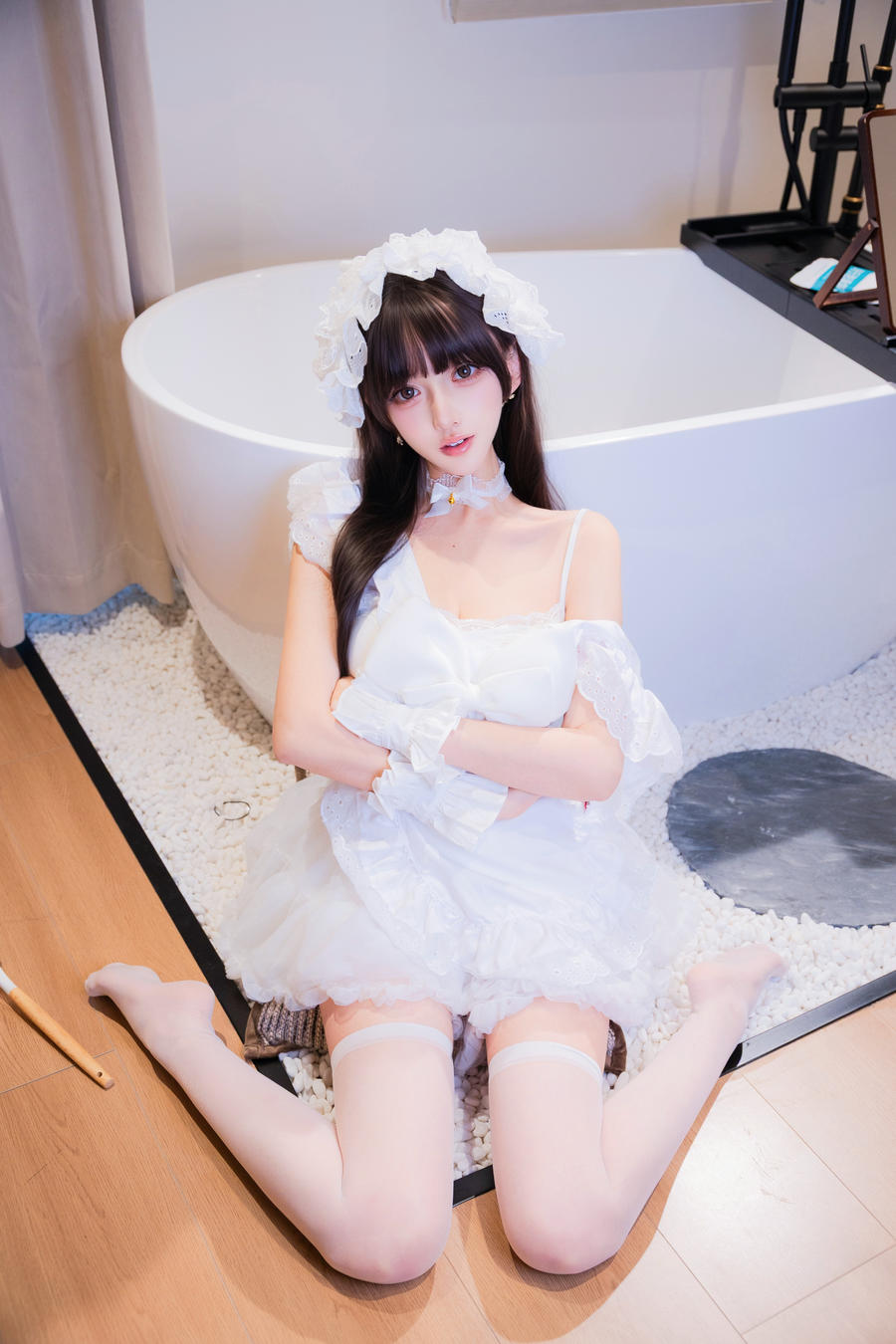 001-过期米线线喵-No.170 – 厨娘女仆 [21P] 第1张
