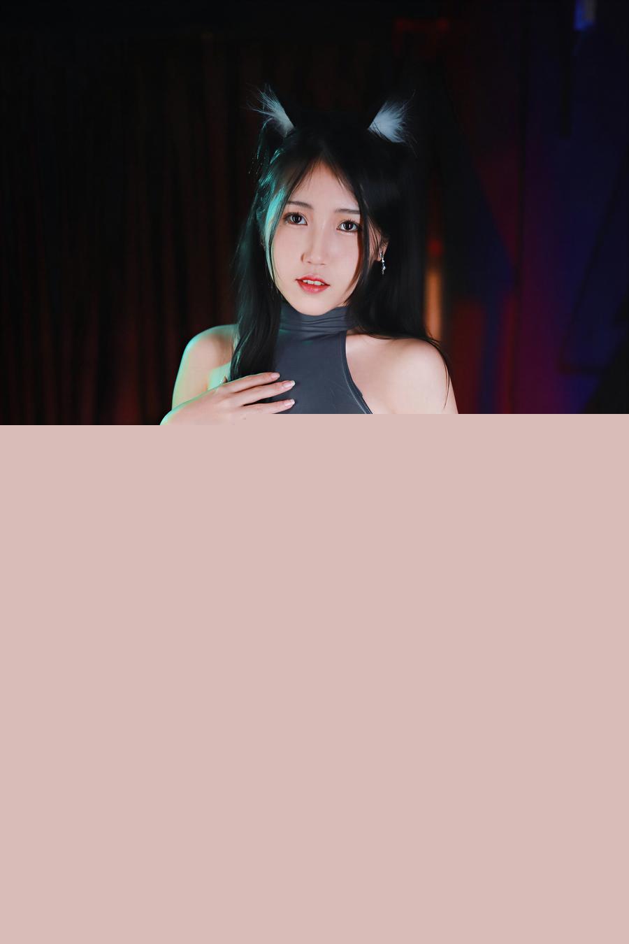 043-不呆猫-No.081 – 灰丝迷人御姐 [33P] 第3张