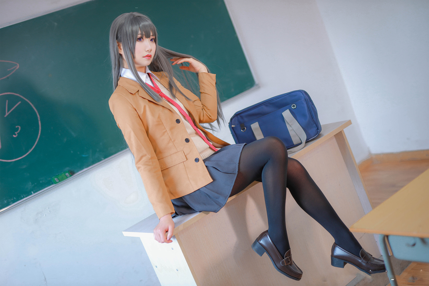 青春猪头少年不会梦到兔女郎学姐 樱岛麻衣cosplay | 一只郁_可爱_凛cos樱岛麻衣-coser家，cosplay爱好者，二次元聚集地，动漫文化，新番资讯，ACG，Coser展示