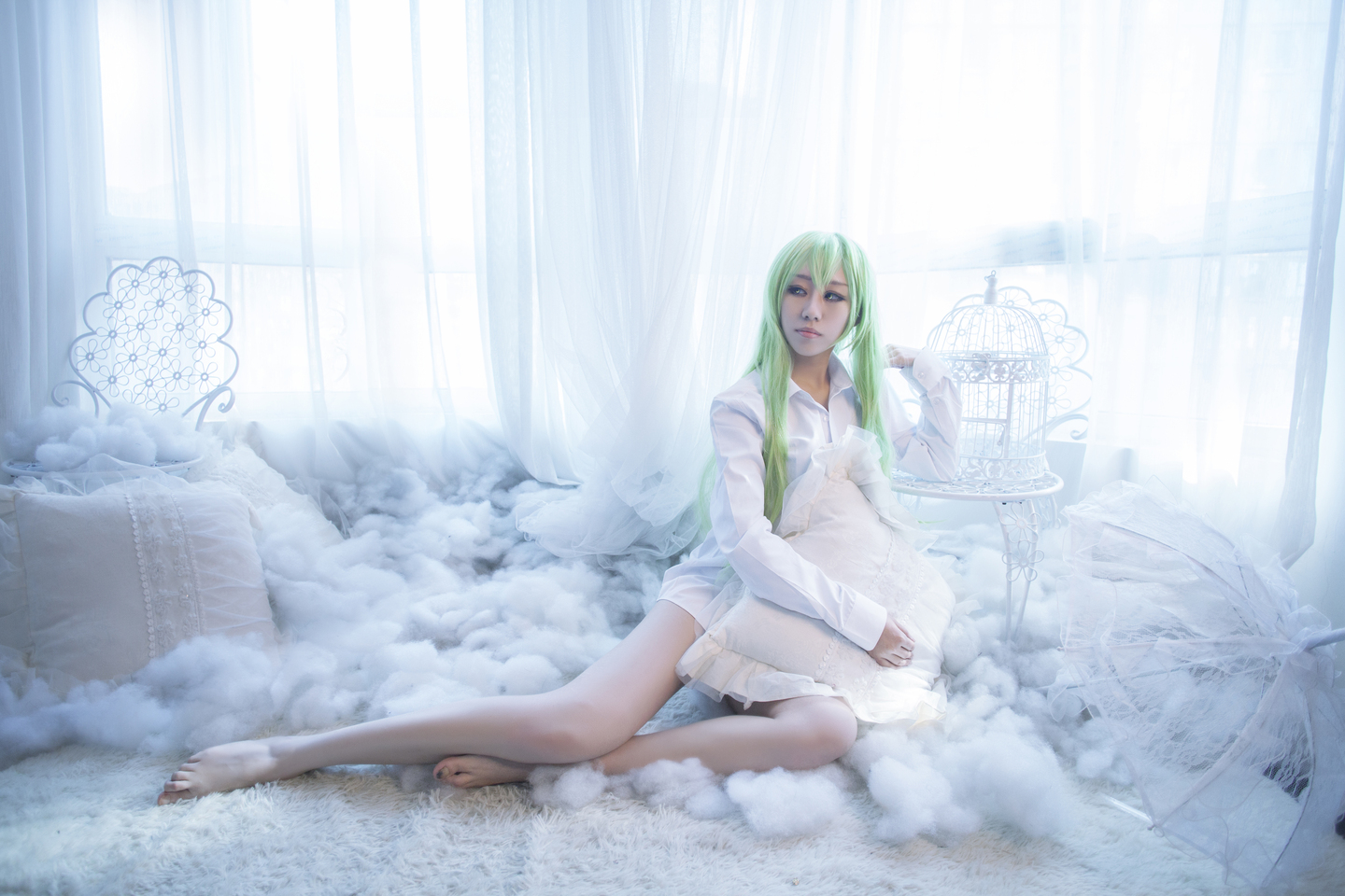 叛逆的鲁鲁修C.C.白衬衫ver cosplay (4/18) 叛逆的鲁鲁修C.C.白衬衫ver cosplay 第4张 - C.C.图集