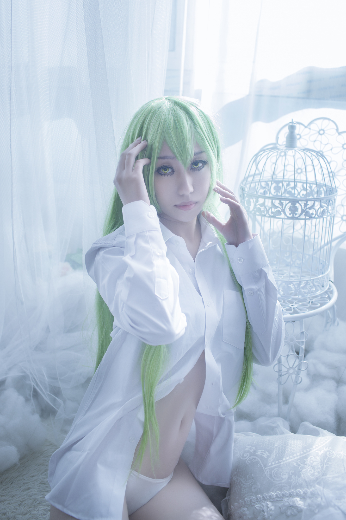 叛逆的鲁鲁修C.C.白衬衫ver cosplay (12/18) 叛逆的鲁鲁修C.C.白衬衫ver cosplay 第12张 - C.C.图集