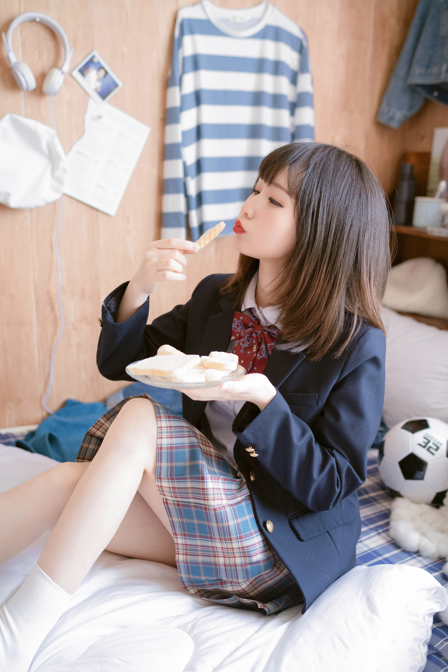 私影,日常制服图 (5/9) 私影,日常制服图 第5张 - cosplay图集