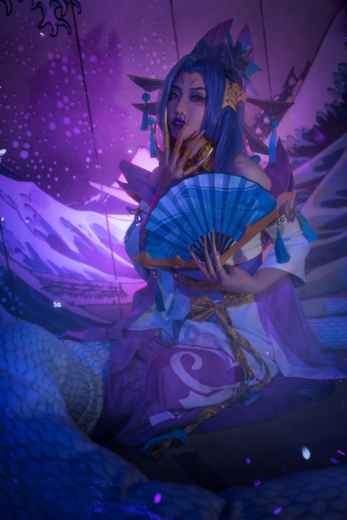 英雄联盟·灵魂莲华cosplay (3/13) 英雄联盟·灵魂莲华cosplay 第3张 - 卡西奥佩娅图集