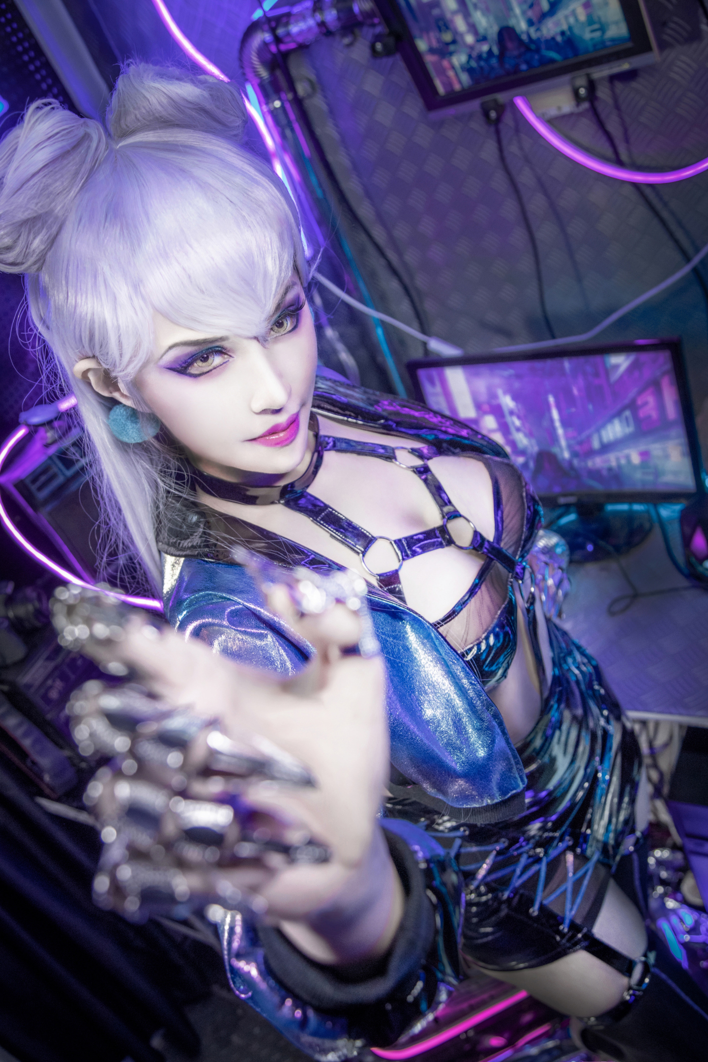 英雄联盟 寡妇制造者伊芙琳cosplay (6/9) 英雄联盟 寡妇制造者伊芙琳cosplay 第6张 - 寡妇制造者图集