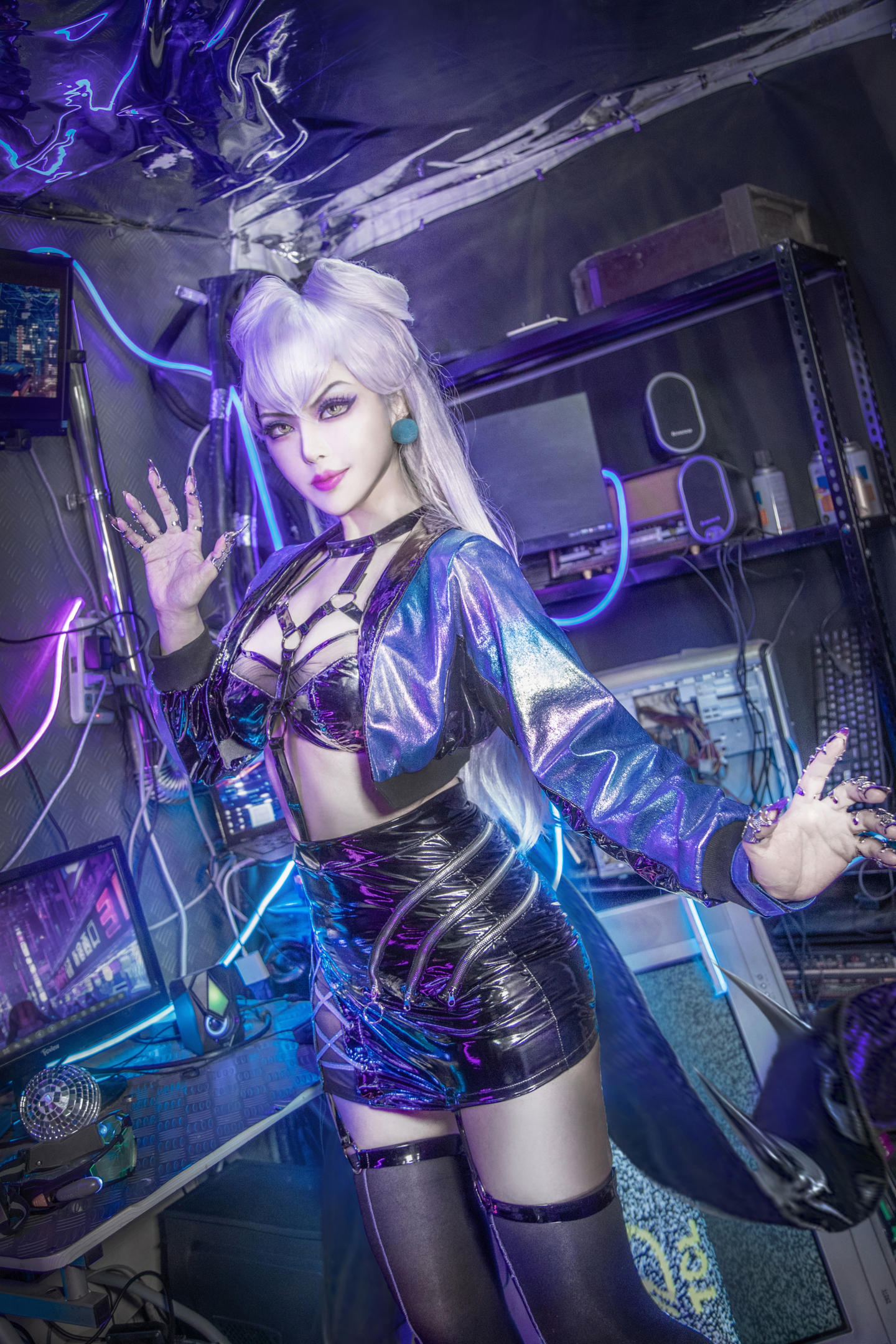 英雄联盟 寡妇制造者伊芙琳cosplay (8/9) 英雄联盟 寡妇制造者伊芙琳cosplay 第8张 - 寡妇制造者图集