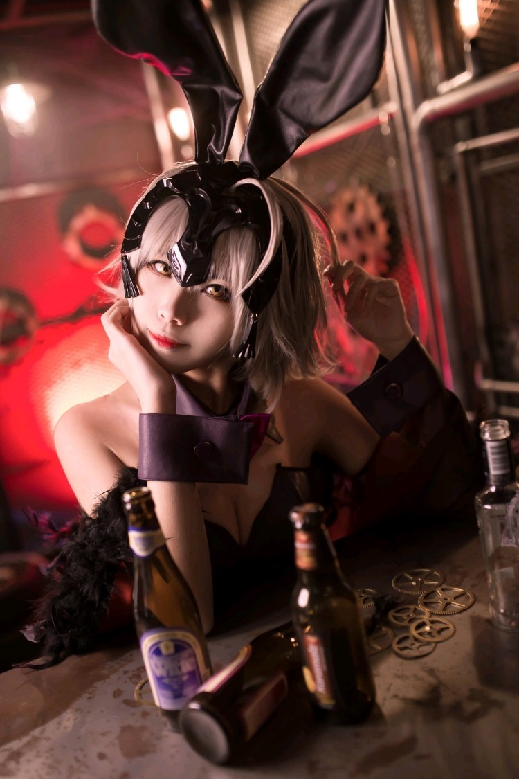 黑贞德兔女郎装cosplay (2/5) 黑贞德兔女郎装cosplay 第2张 - cosplay图集