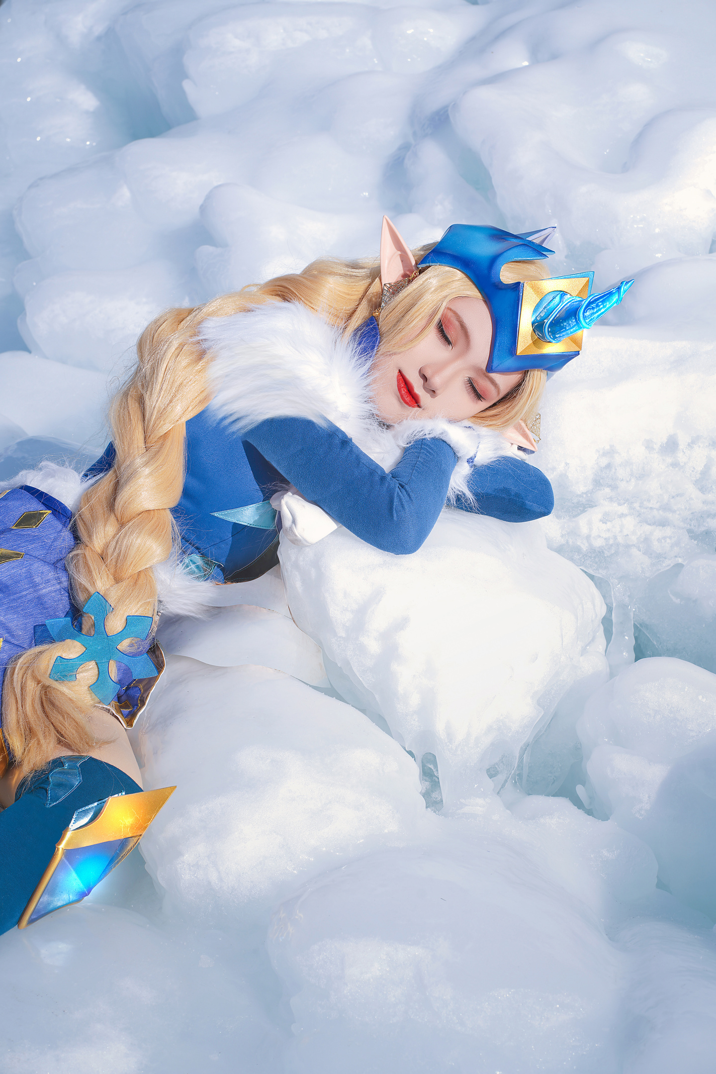 英雄联盟·冬境仙灵·索拉卡Cosplay (21/24) 英雄联盟·冬境仙灵·索拉卡Cosplay 第21张 - 索拉卡图集