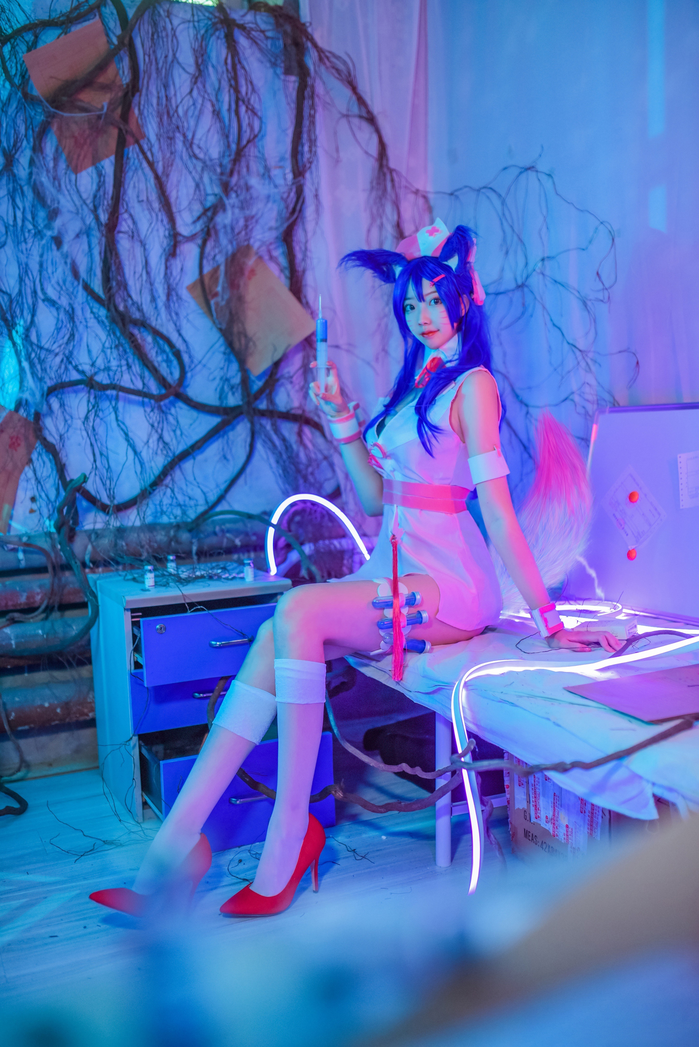 英雄联盟 阿狸护士同人cosplay (3/9) 英雄联盟 阿狸护士同人cosplay 第3张 - 阿狸图集