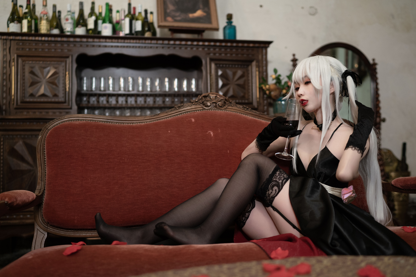 美少女万华镜 -被诅咒之传说少女 篝之雾枝礼服cosplay (4/9) 美少女万华镜 -被诅咒之传说少女 篝之雾枝礼服cosplay 第4张 - 篝之雾枝图集