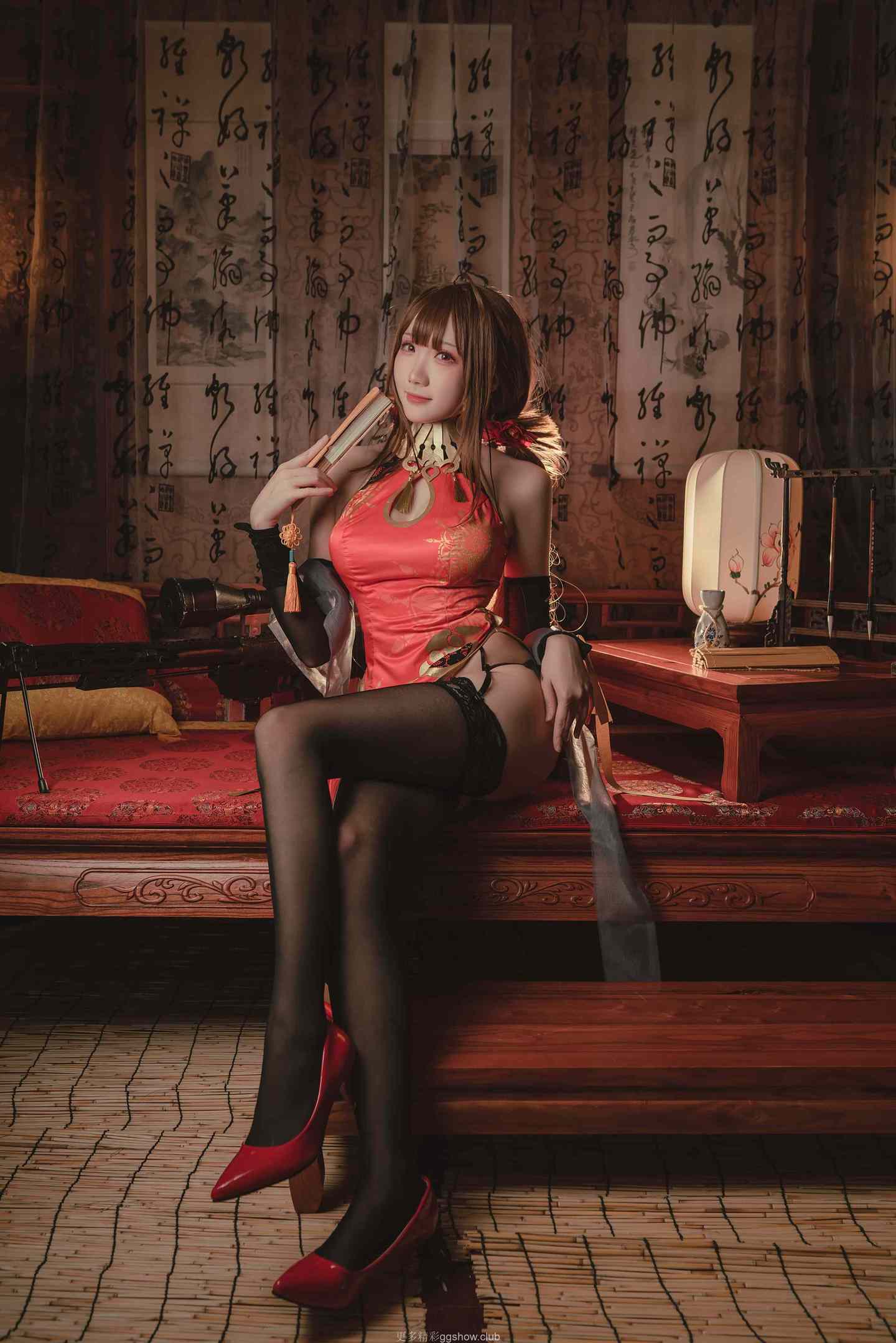红牡丹的黑丝诱惑 第9张 - cosplay图集