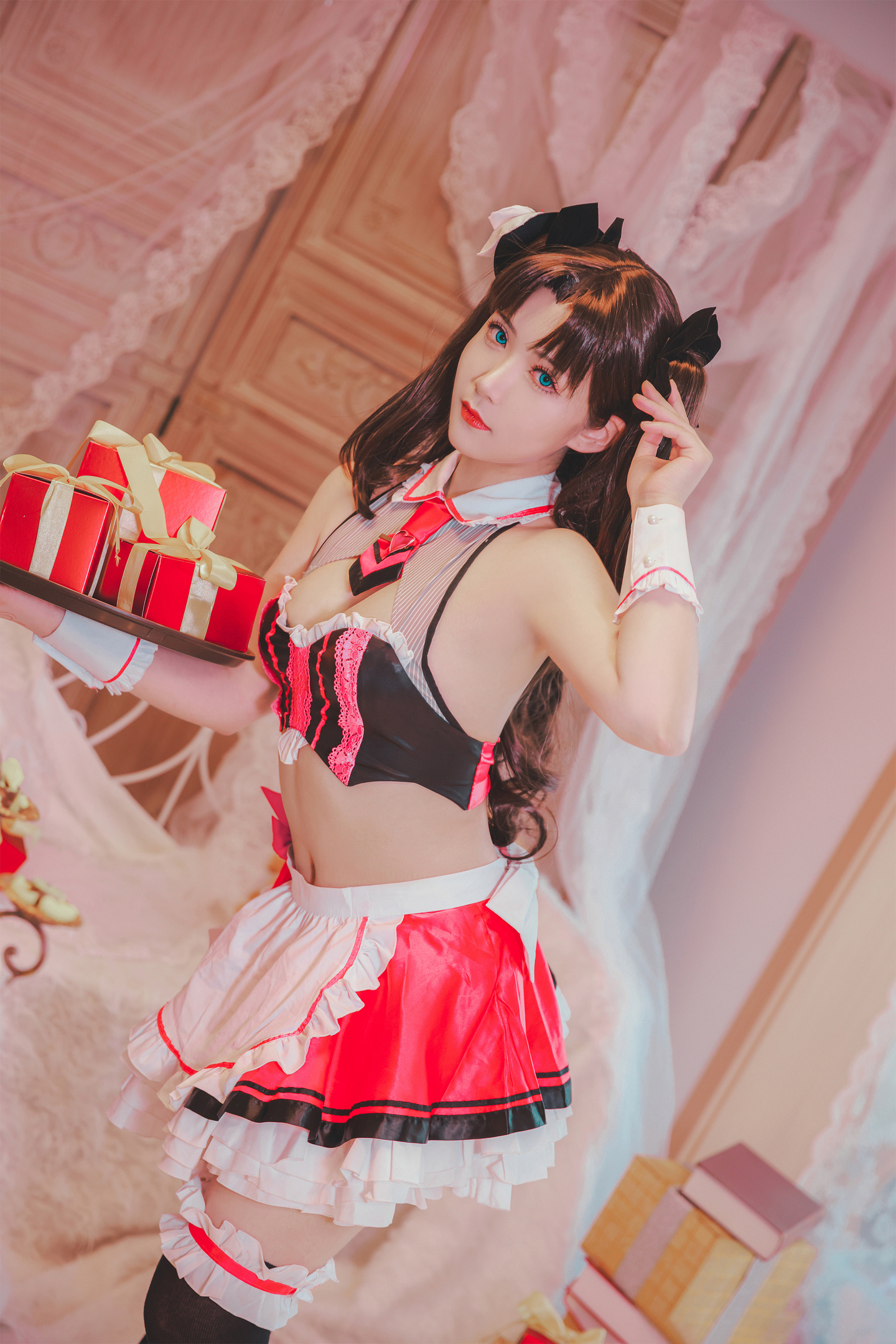 《Fate/GrandOrder》远坂凛街头巧克力女仆cosplay (6/9) 《Fate/GrandOrder》远坂凛街头巧克力女仆cosplay 第6张 - 远坂凛图集