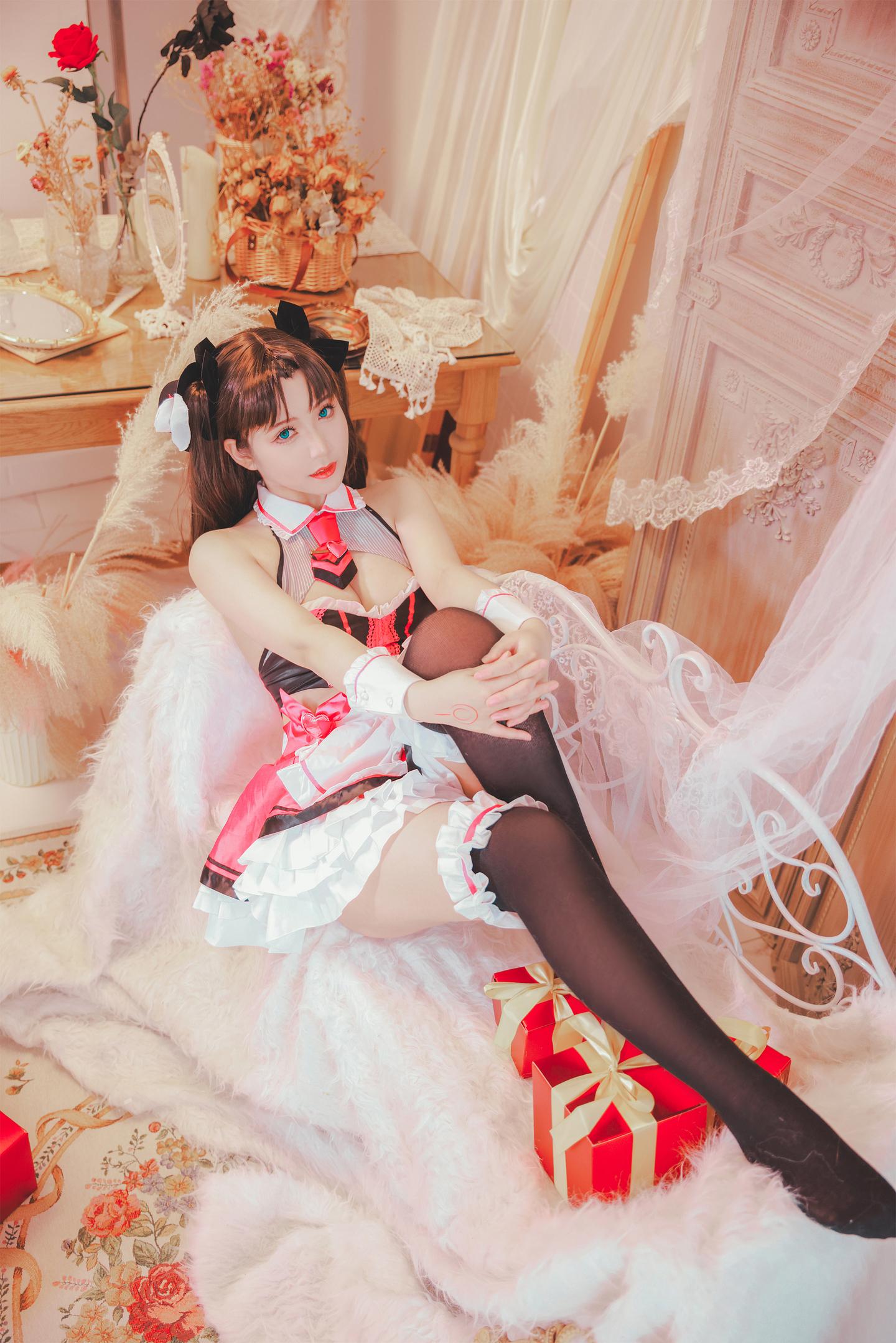 《Fate/GrandOrder》远坂凛街头巧克力女仆cosplay (9/9) 《Fate/GrandOrder》远坂凛街头巧克力女仆cosplay 第9张 - 远坂凛图集