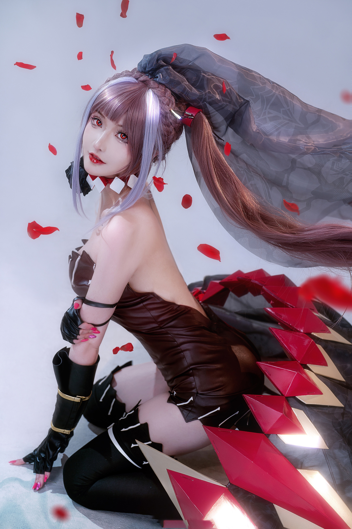 《终末阵线》艾琳cosplay (5/8) 《终末阵线》艾琳cosplay 第5张 - 艾琳图集