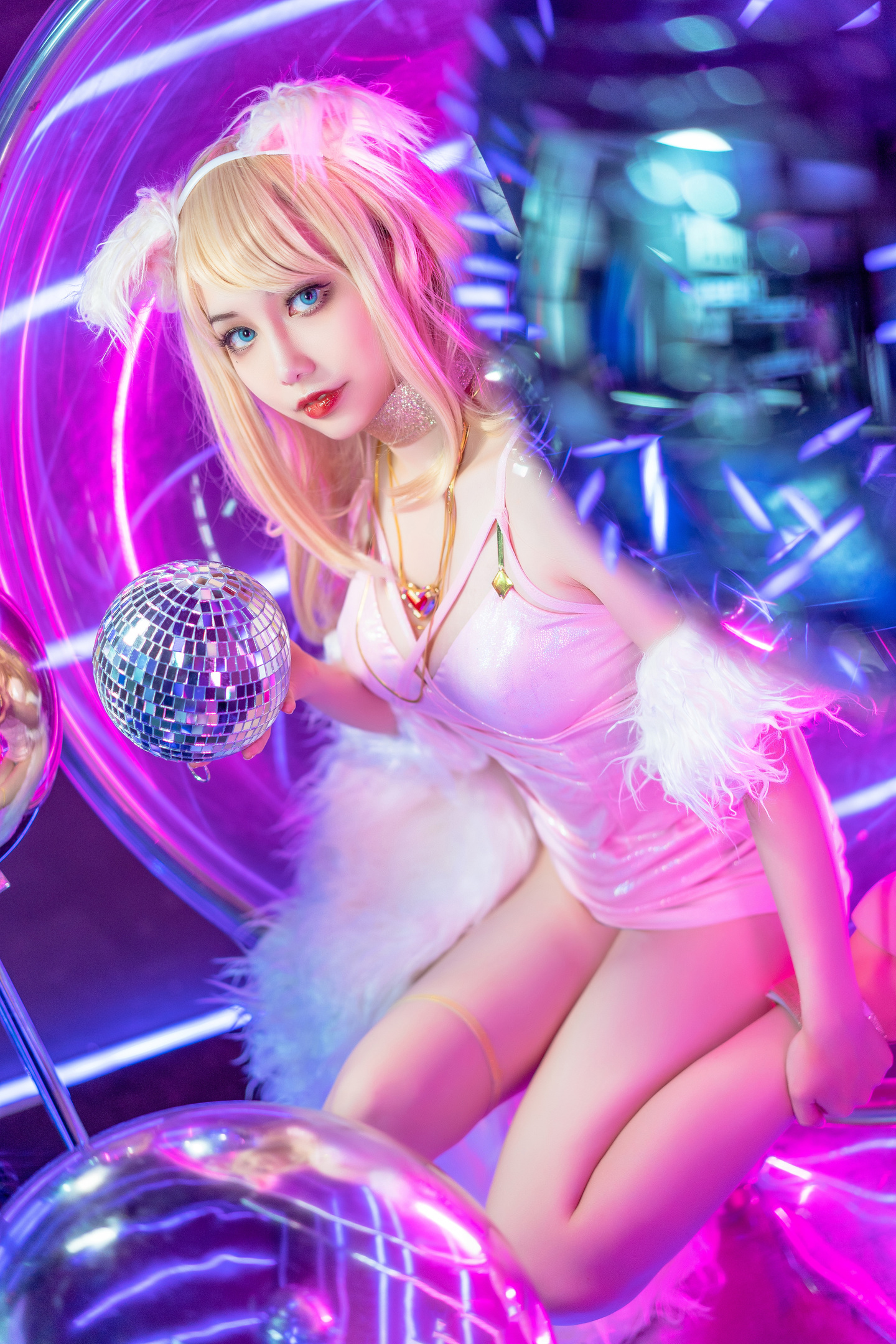 《英雄联盟》kda阿狸cosplay (4/9) 《英雄联盟》kda阿狸cosplay 第4张 - 阿狸图集