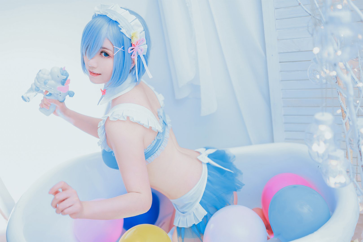 蕾姆·泳装手办cosplay | 一只郁_可爱_凛cos蕾姆-coser喵-coser美图-coser聚集地