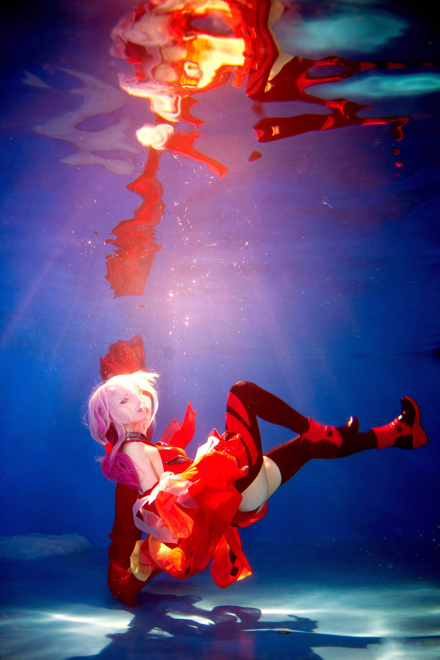 《罪恶王冠》楪祈cosplay (4/9) 《罪恶王冠》楪祈cosplay 第4张 - 楪祈图集