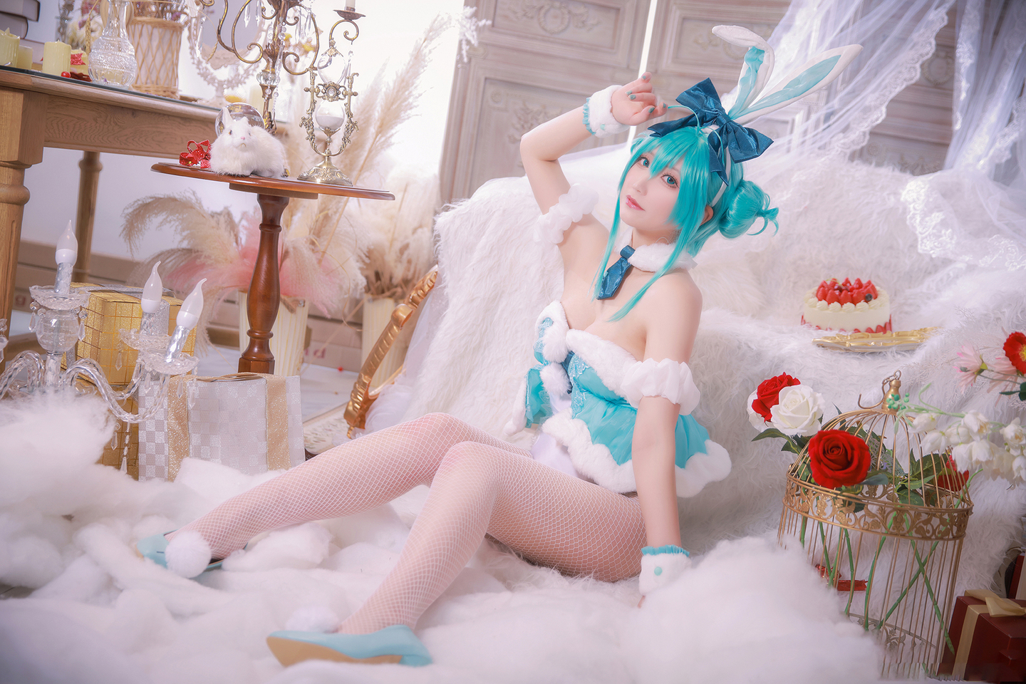 初音未来 白兔女郎 cosplay (9/13) 初音未来 白兔女郎 cosplay 第9张 - 白兔女郎图集