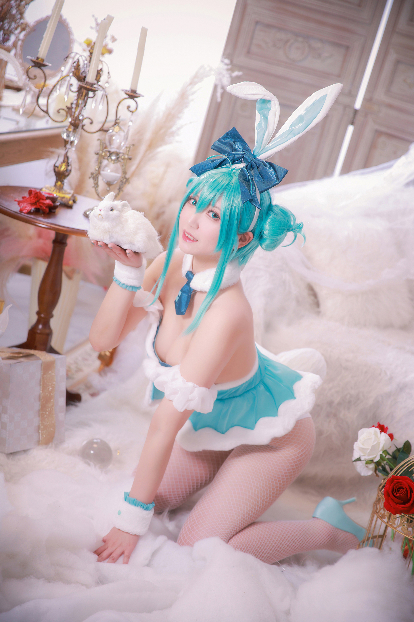 初音未来 白兔女郎 cosplay (11/13) 初音未来 白兔女郎 cosplay 第11张 - 白兔女郎图集