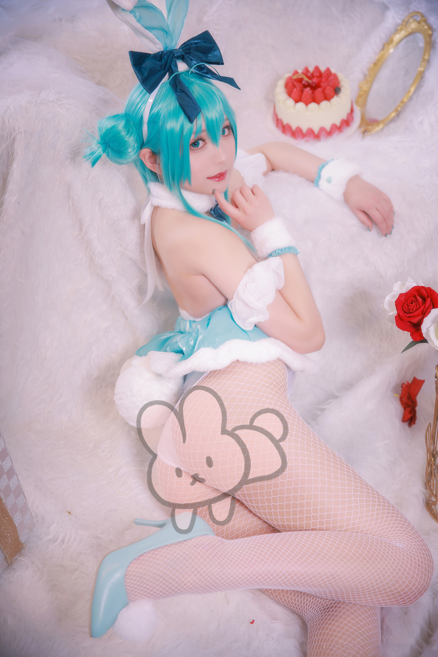 初音未来 白兔女郎 cosplay (12/13) 初音未来 白兔女郎 cosplay 第12张 - 白兔女郎图集
