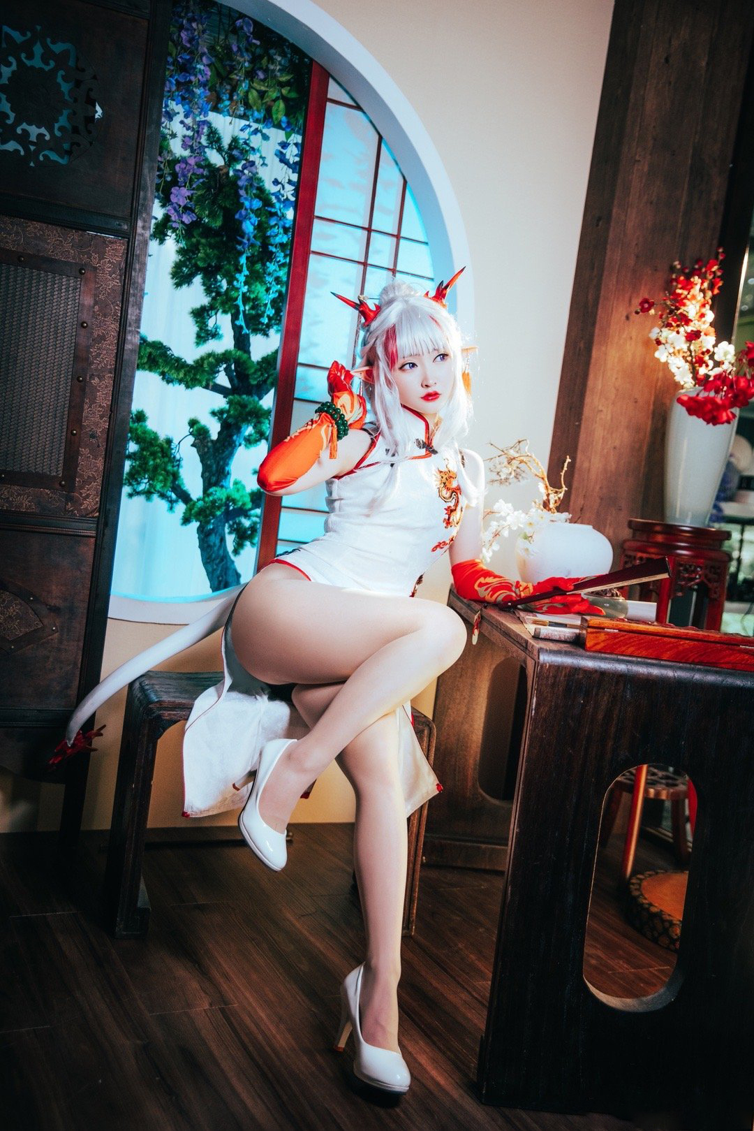 《明日方舟》乐逍遥·年cosplay 第7张 - 乐逍遥·年图集