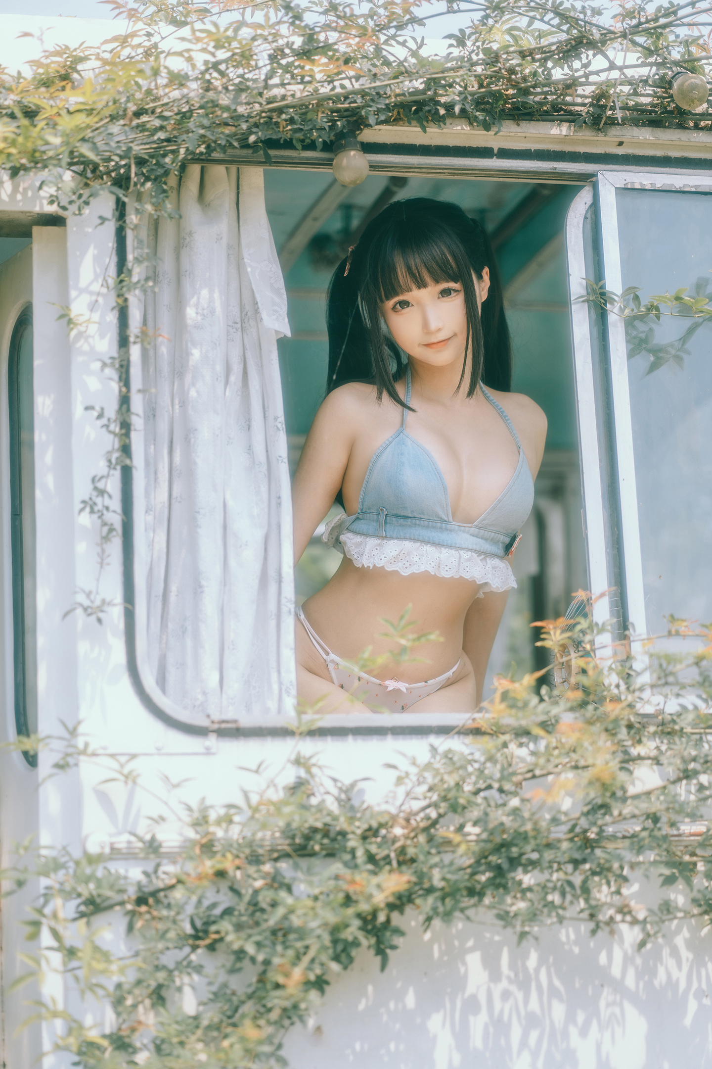 《大巴车》少女写真 (8/9) 《大巴车》少女写真 第8张 - cosplay图集