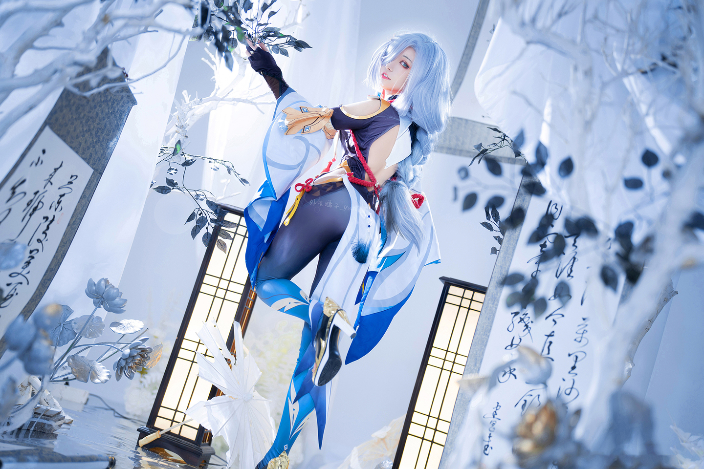 《原神》申鹤 cosplay | 外星嫣子_Yancos申鹤-coser喵-coser美图-coser聚集地