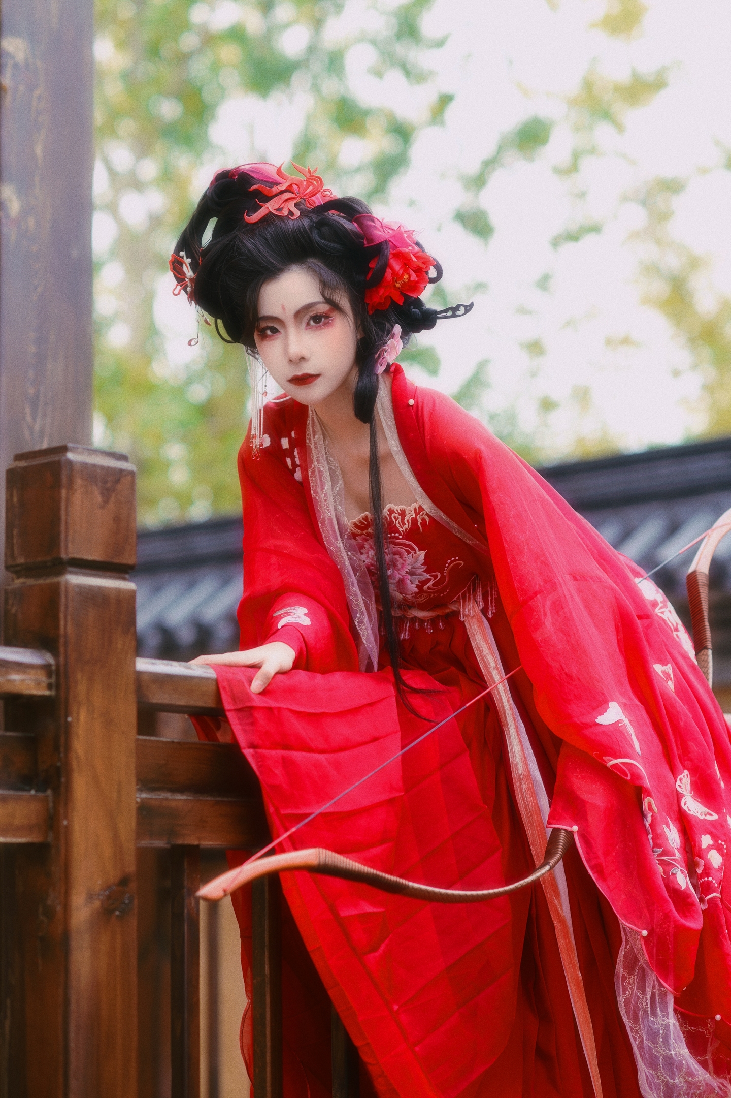 “你不必理解我,我们山水不相逢” (7/9) “你不必理解我,我们山水不相逢” 第7张 - 汉服图集