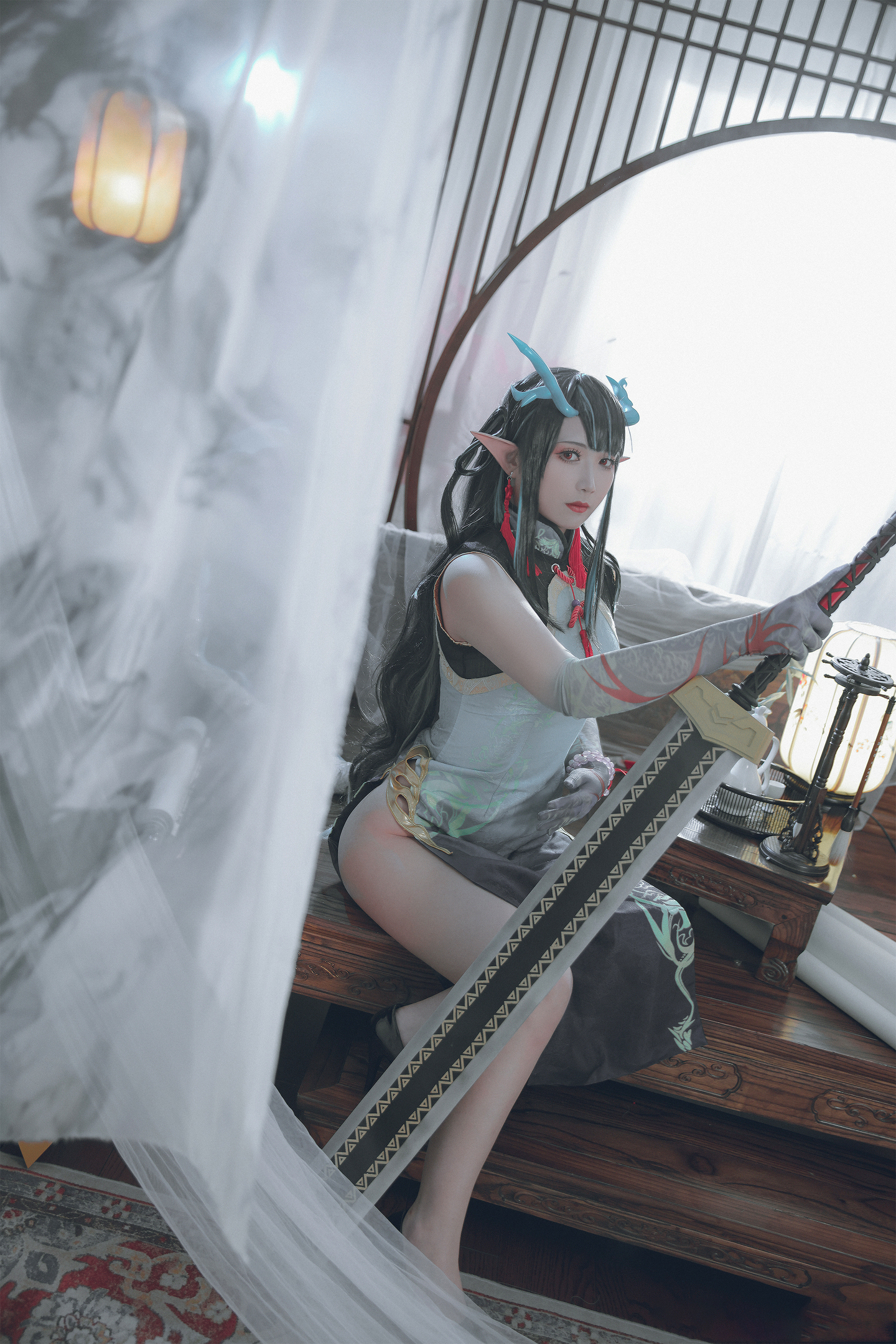 《明日方舟》夕 • 染尘烟cosplay (7/13) 《明日方舟》夕 • 染尘烟cosplay 第7张 - 夕图集