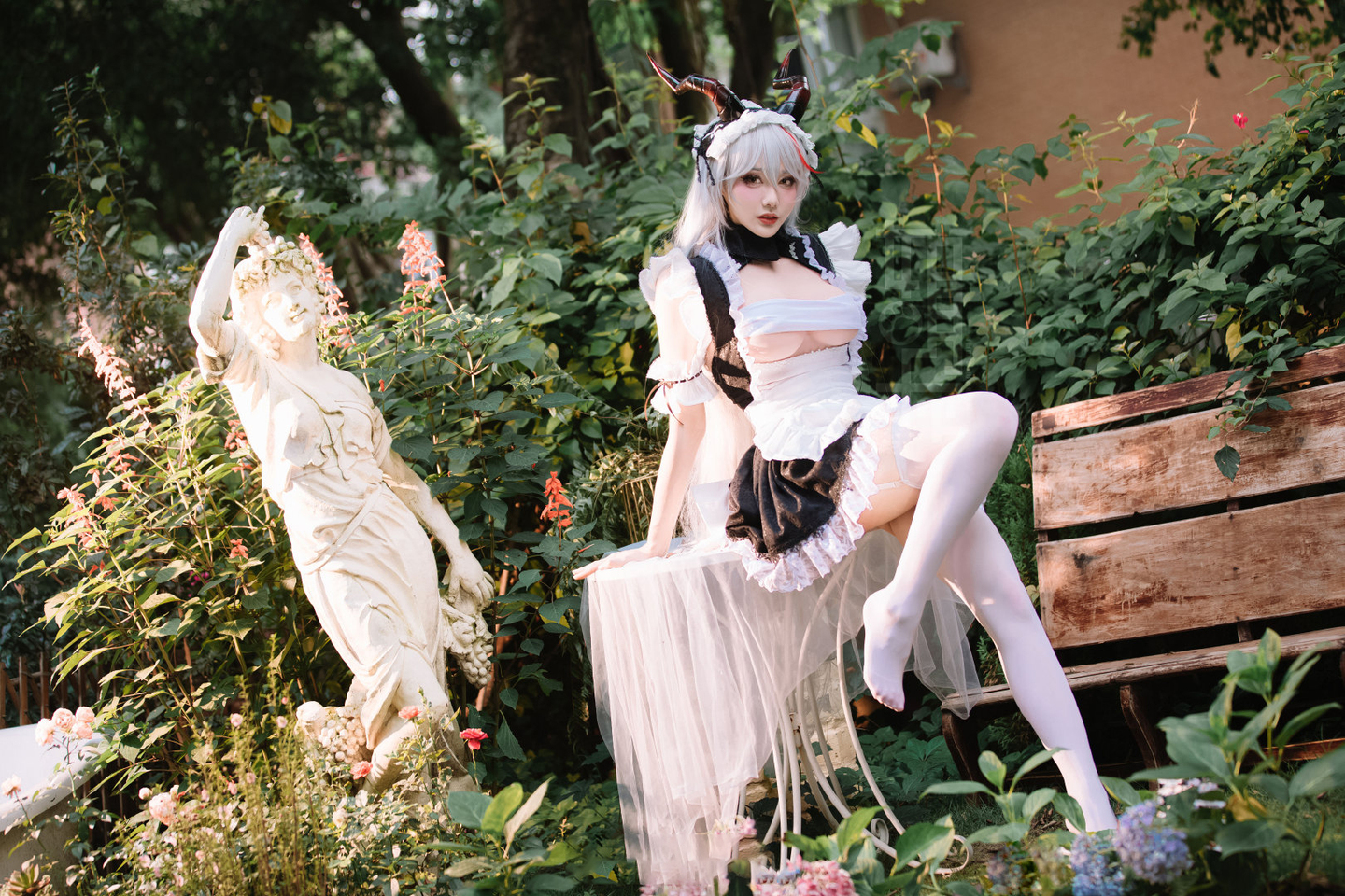 《碧蓝航线》埃吉尔 港区的龙女仆cosplay (8/13) 《碧蓝航线》埃吉尔 港区的龙女仆cosplay 第8张 - 埃吉尔图集