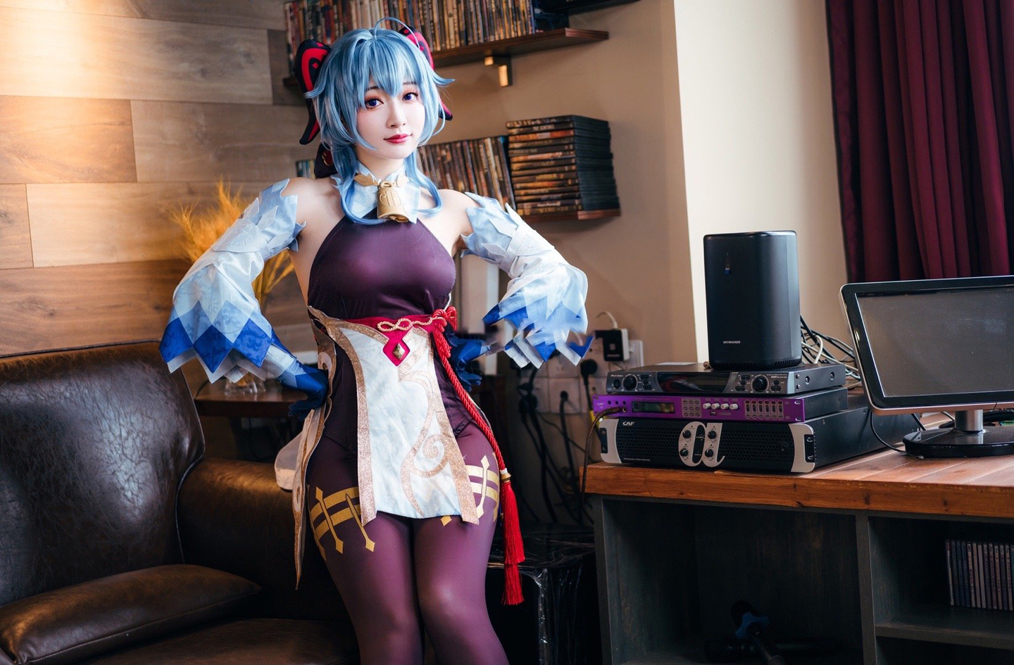 《原神》甘雨cosplay (7/13) 《原神》甘雨cosplay 第7张 - 甘雨图集