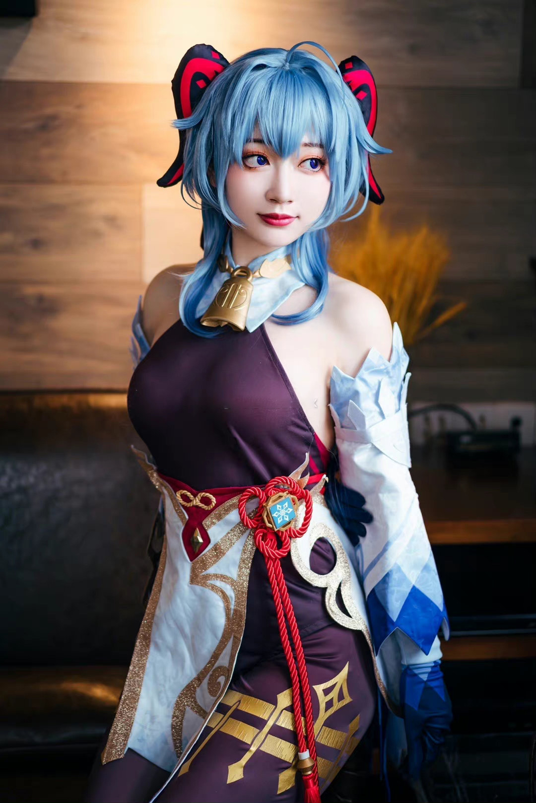 《原神》甘雨cosplay (8/13) 《原神》甘雨cosplay 第8张 - 甘雨图集