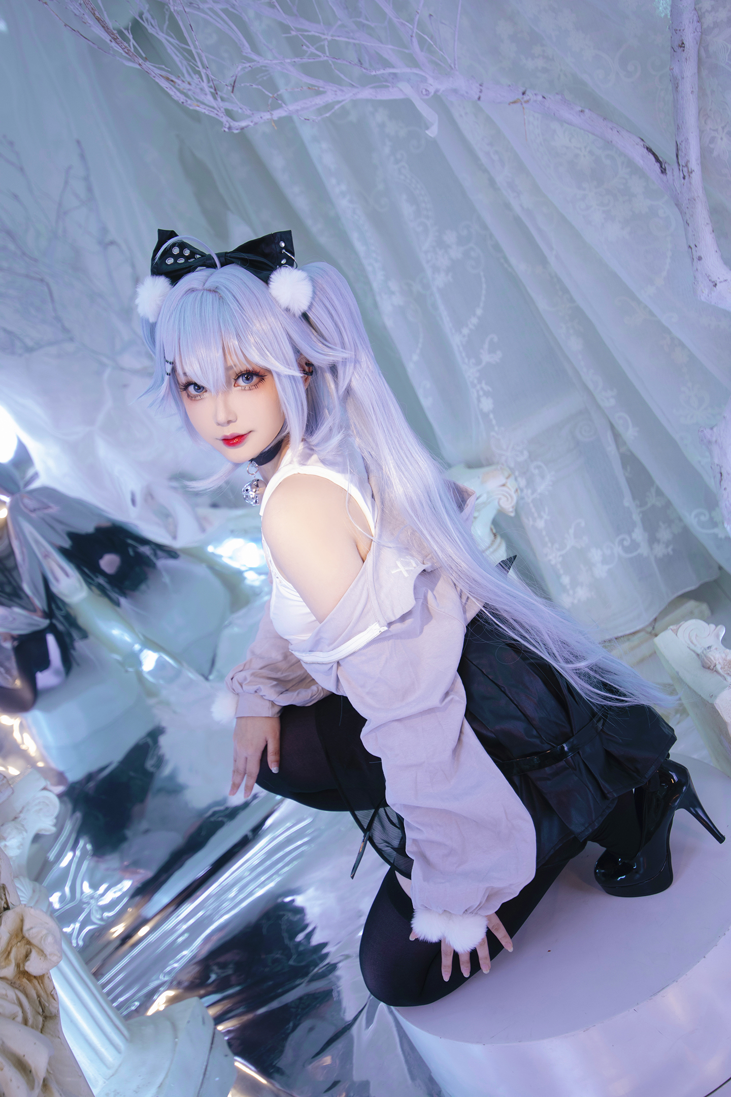 《少女前线:云图计划》芙洛伦cosplay (5/9) 《少女前线:云图计划》芙洛伦cosplay 第5张 - 芙洛伦图集