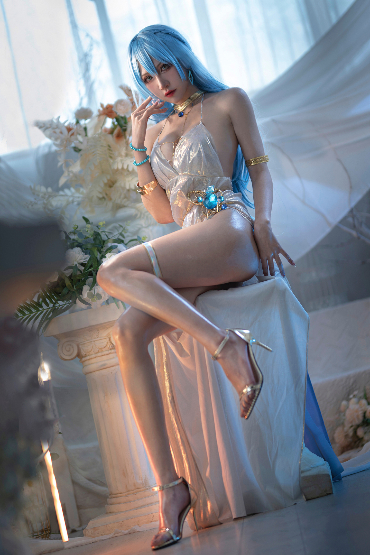 《nikke:胜利女神》海伦礼服cosplay (2/11) 《nikke:胜利女神》海伦礼服cosplay 第2张 - 海伦图集