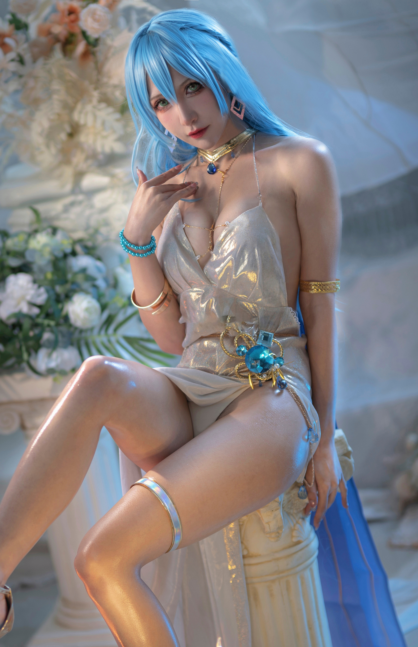 《nikke:胜利女神》海伦礼服cosplay (3/11) 《nikke:胜利女神》海伦礼服cosplay 第3张 - 海伦图集