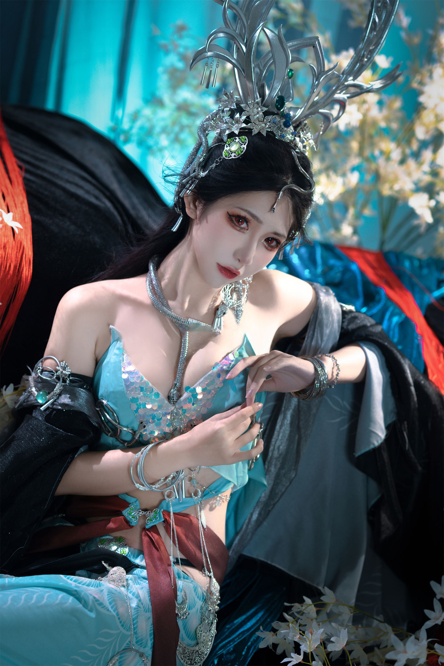 《逆水寒》巴蛇cosplay (2/8) 《逆水寒》巴蛇cosplay 第2张 - 巴蛇图集