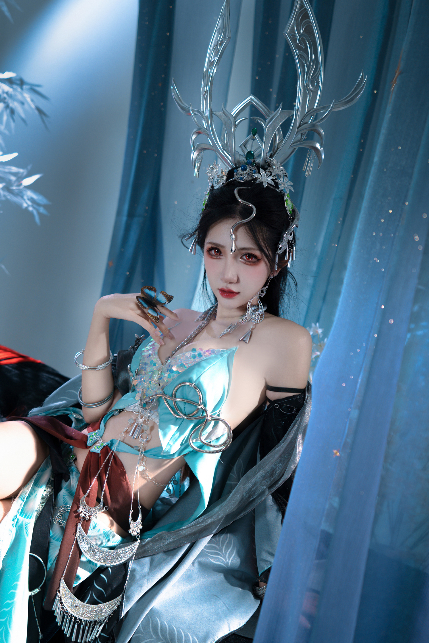 《逆水寒》巴蛇cosplay (6/8) 《逆水寒》巴蛇cosplay 第6张 - 巴蛇图集