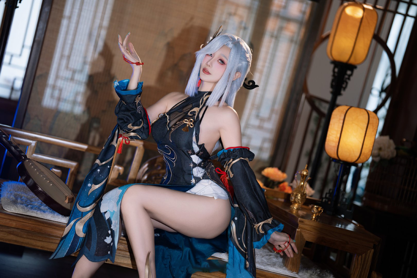 《原神》申鹤 旗袍cosplay (3/8) 《原神》申鹤 旗袍cosplay 第3张 - 申鹤图集