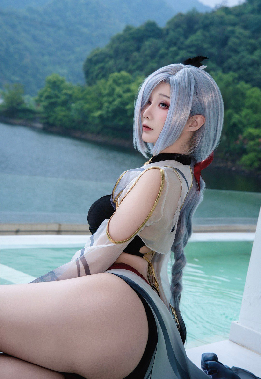 《原神》 申鹤同人泳装cosplay (7/9) 《原神》 申鹤同人泳装cosplay 第7张 - 申鹤图集