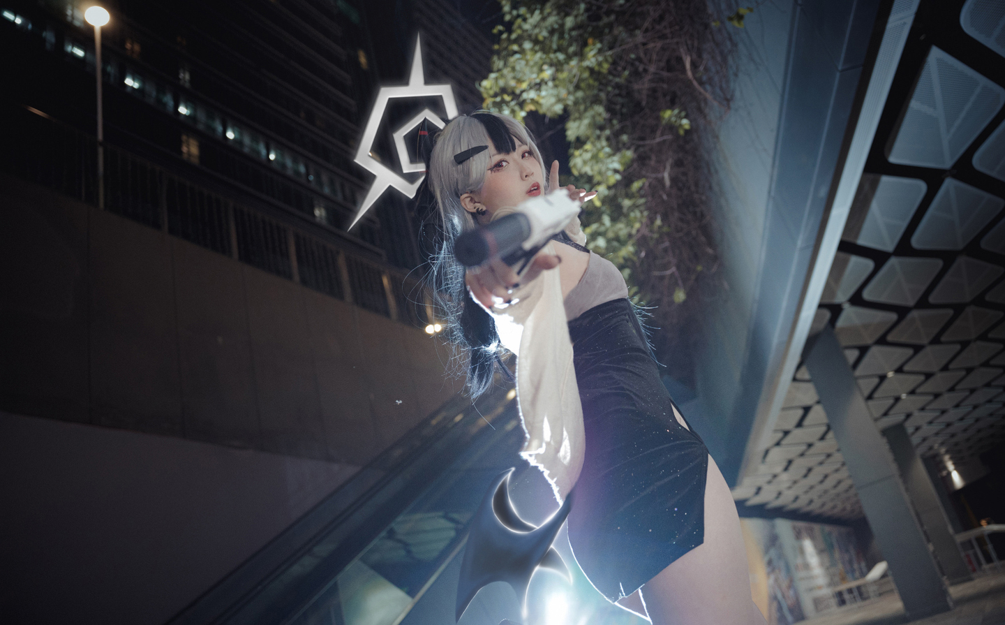 《蔚蓝档案》鬼方佳代子礼服cosplay (7/13) 《蔚蓝档案》鬼方佳代子礼服cosplay 第7张 - 鬼方佳代子图集