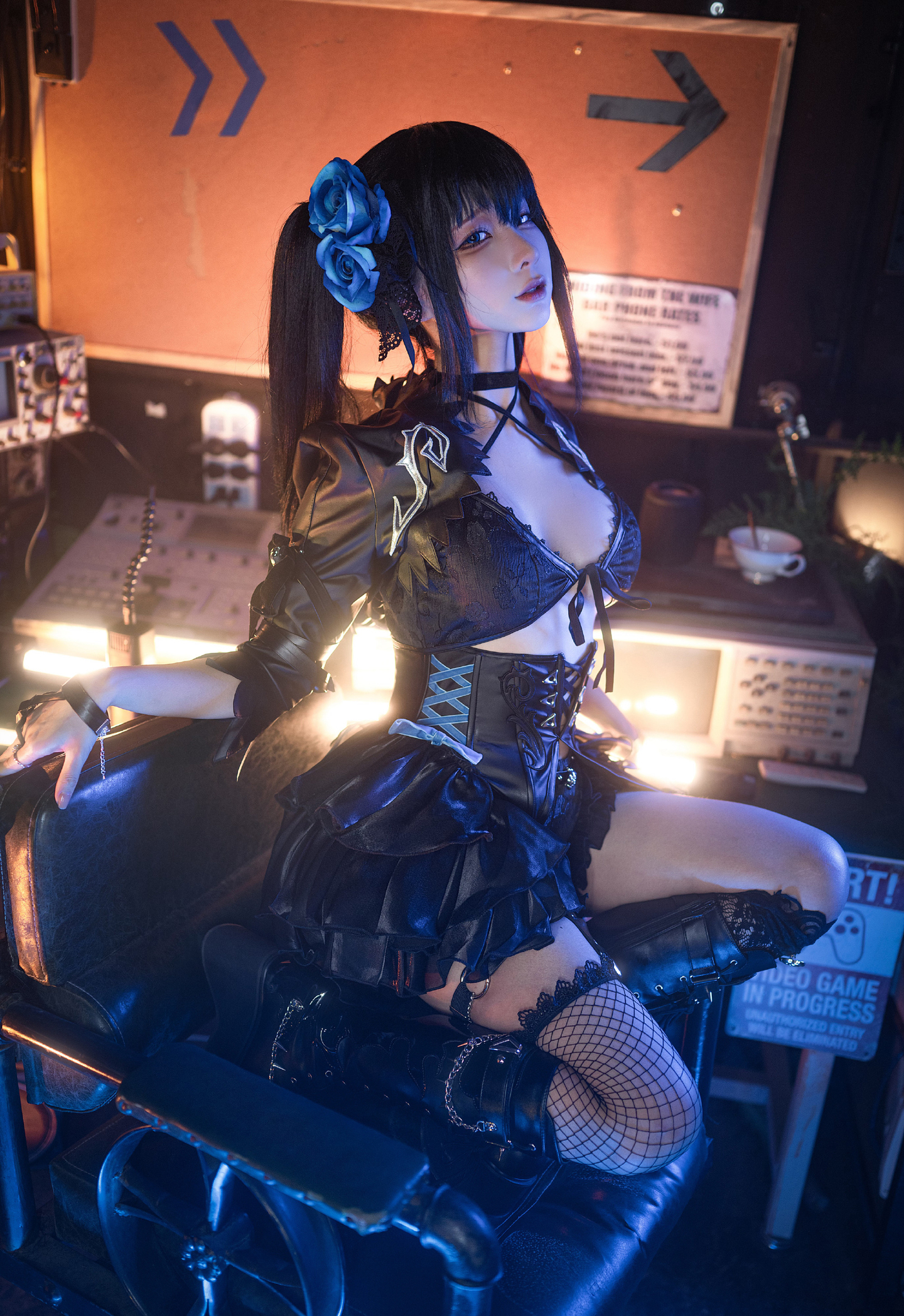 《黑岩》少女性感写真 (2/9) 《黑岩》少女性感写真 第2张 - cosplay图集