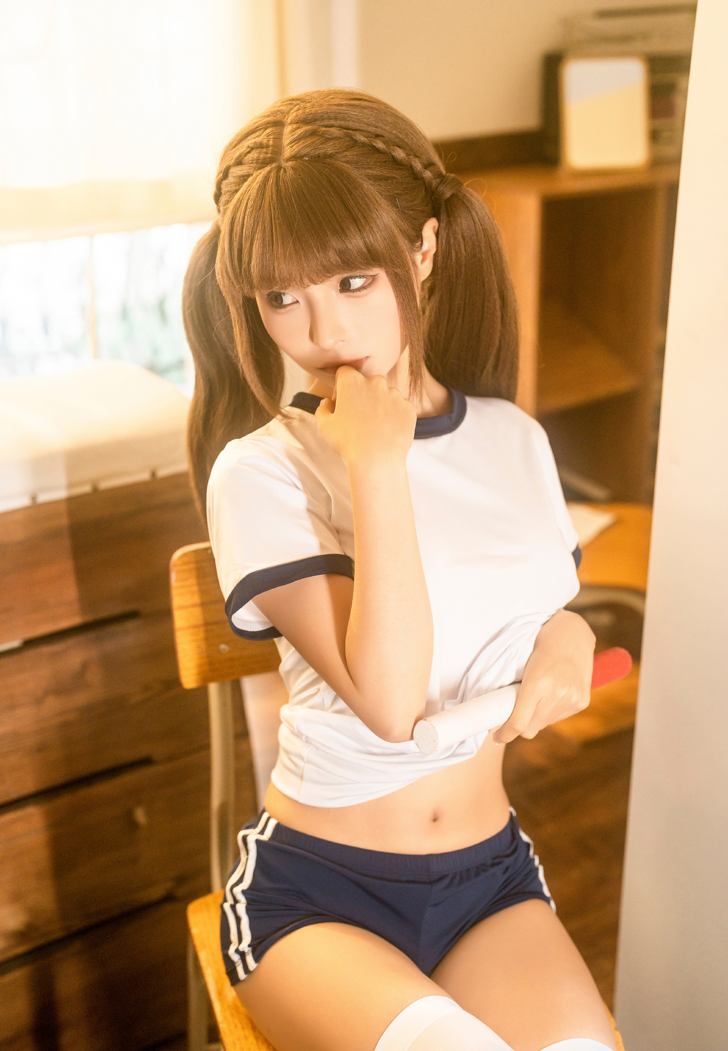 《体操室》少女写真 (2/8) 《体操室》少女写真 第2张 - cosplay图集