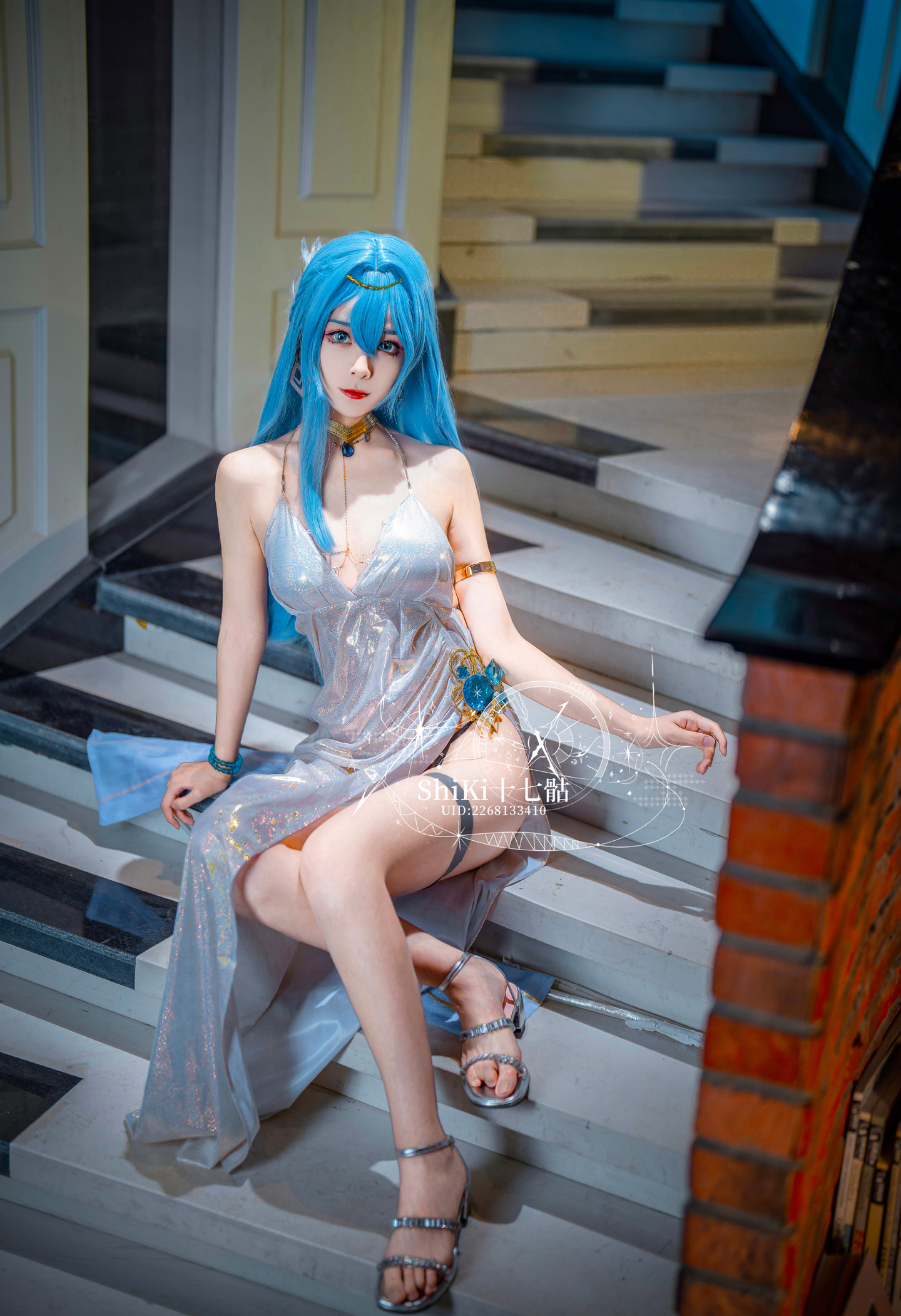 《nikke:胜利女神》 海伦cosplay (8/9) 《nikke:胜利女神》 海伦cosplay 第8张 - 海伦图集