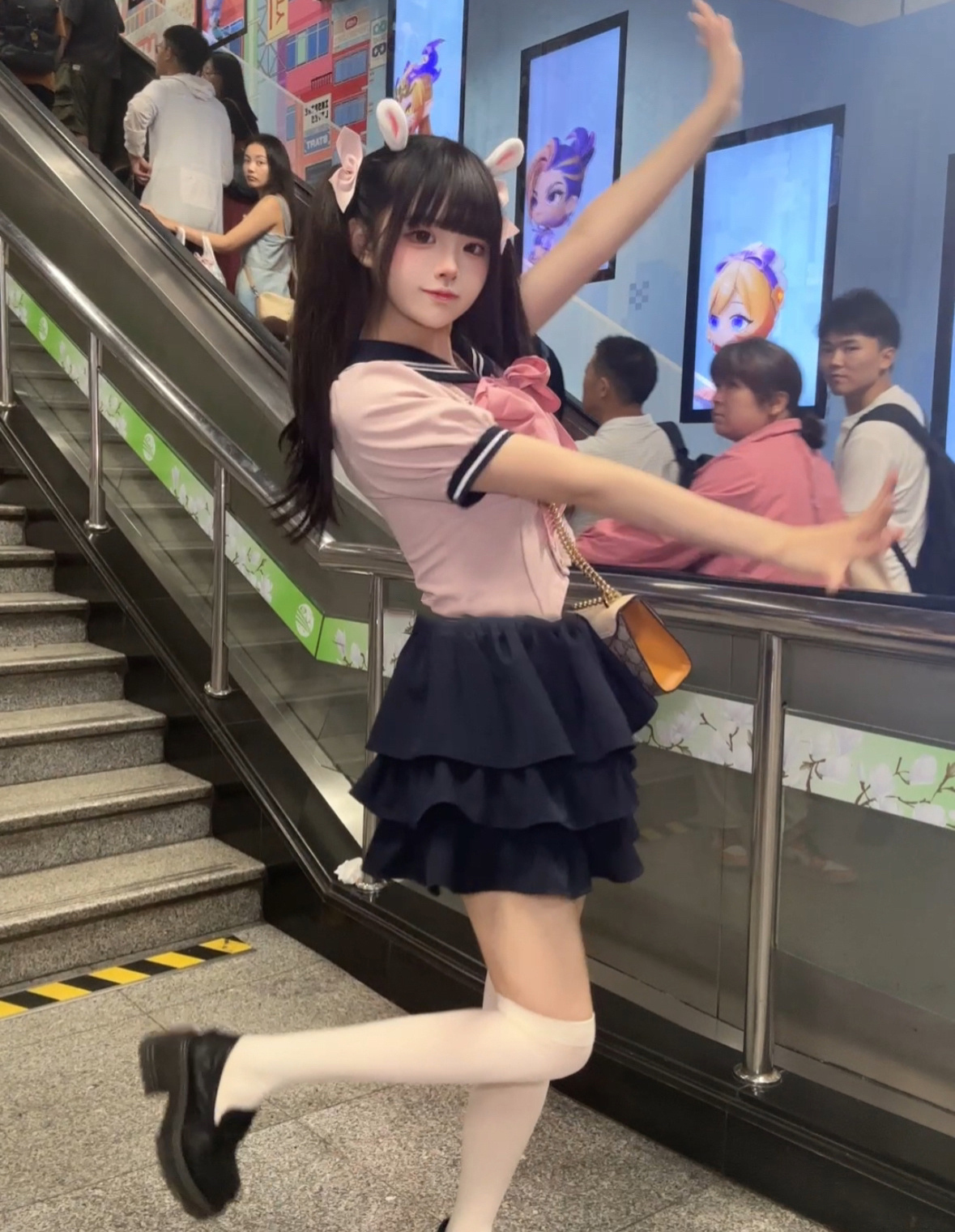 《金铲铲之战》我和三坑的日常 jk | COSER之家精选图集-coser家,cosplay爱好者,二次元聚集地,动漫文化,新番资讯,ACG,Coser展示