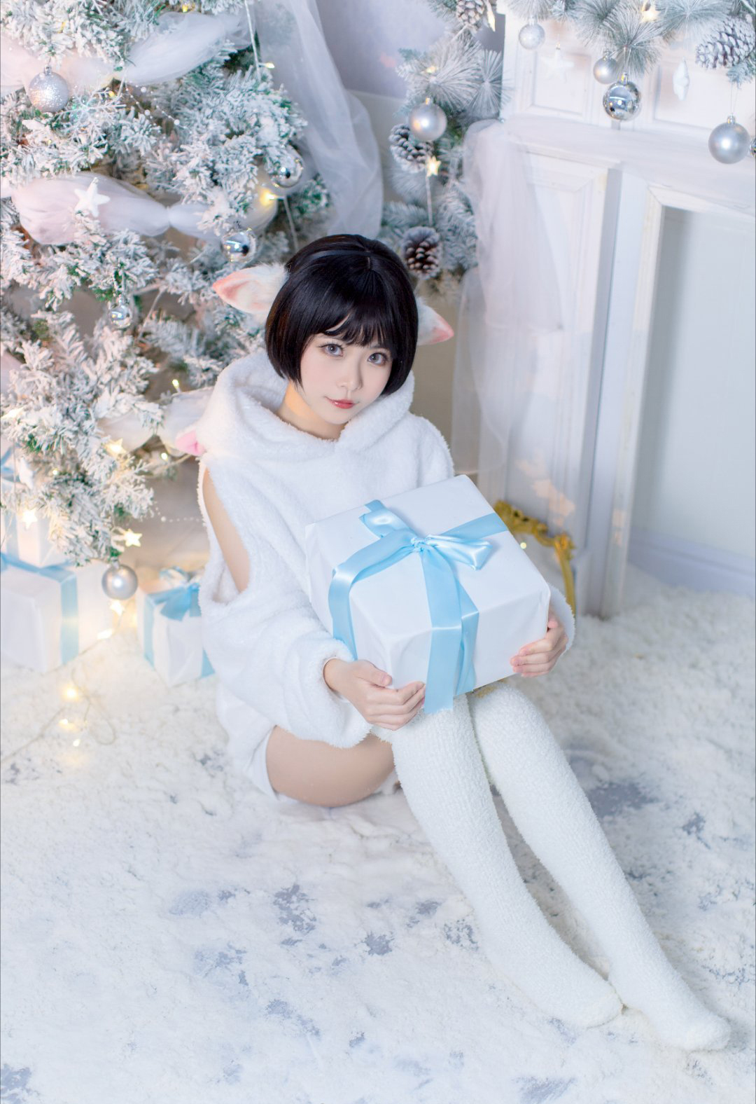 少女 圣诞写真 (2/9) 少女 圣诞写真 第2张 - cosplay图集