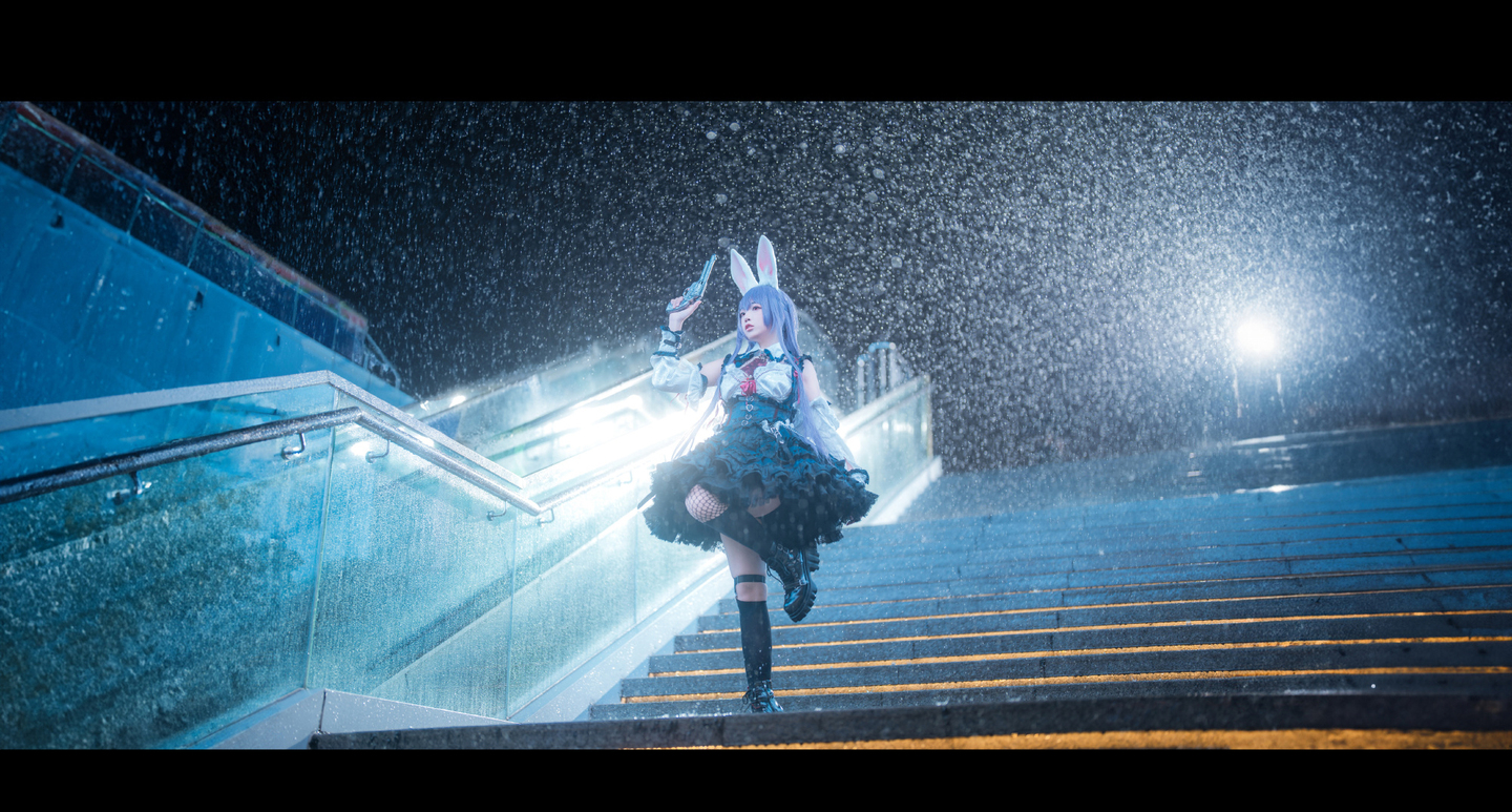 《东方project超话》铃仙·优昙华院·因幡cosplay (6/9) 《东方project超话》铃仙·优昙华院·因幡cosplay 第6张 - 铃仙·优昙华院·因幡图集