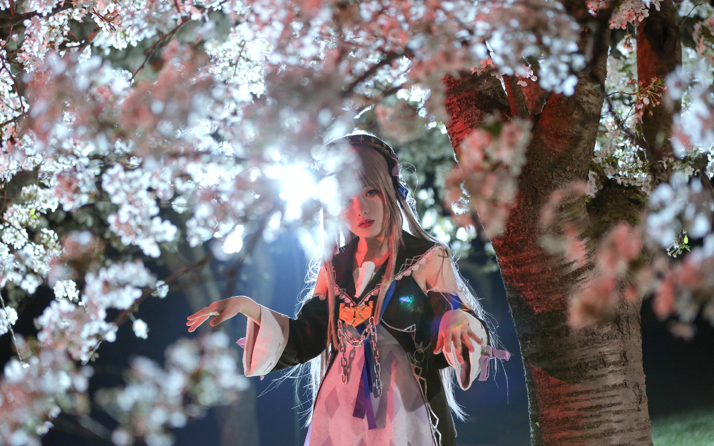 《崩坏星穹铁道》黑塔cosplay (2/9) 《崩坏星穹铁道》黑塔cosplay 第2张 - 黑塔图集